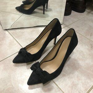 Real Suede Black Pointed Heels with bow from Ann Taylor